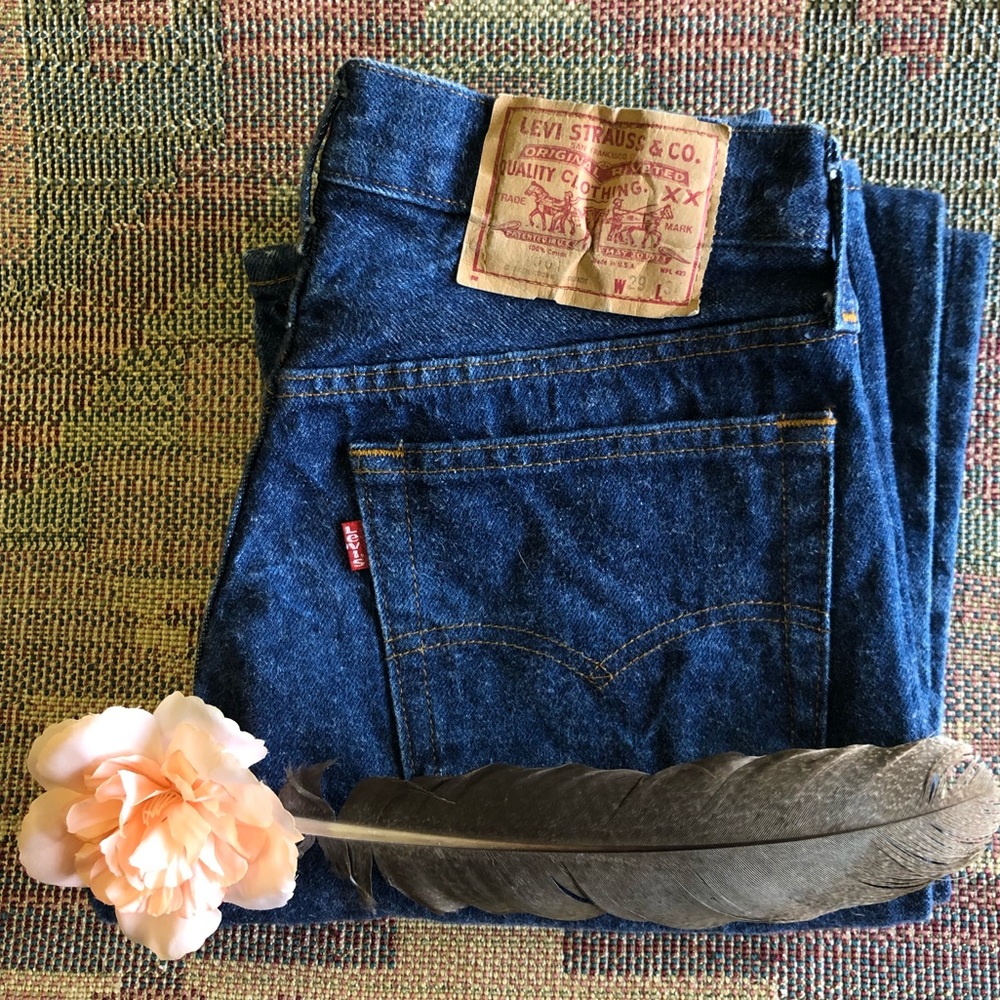 27x30 Vintage 501 button up high rise 90s